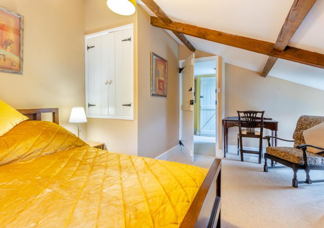 Castell Madoc Cottages Lower Chapel ภายนอก รูปภาพ