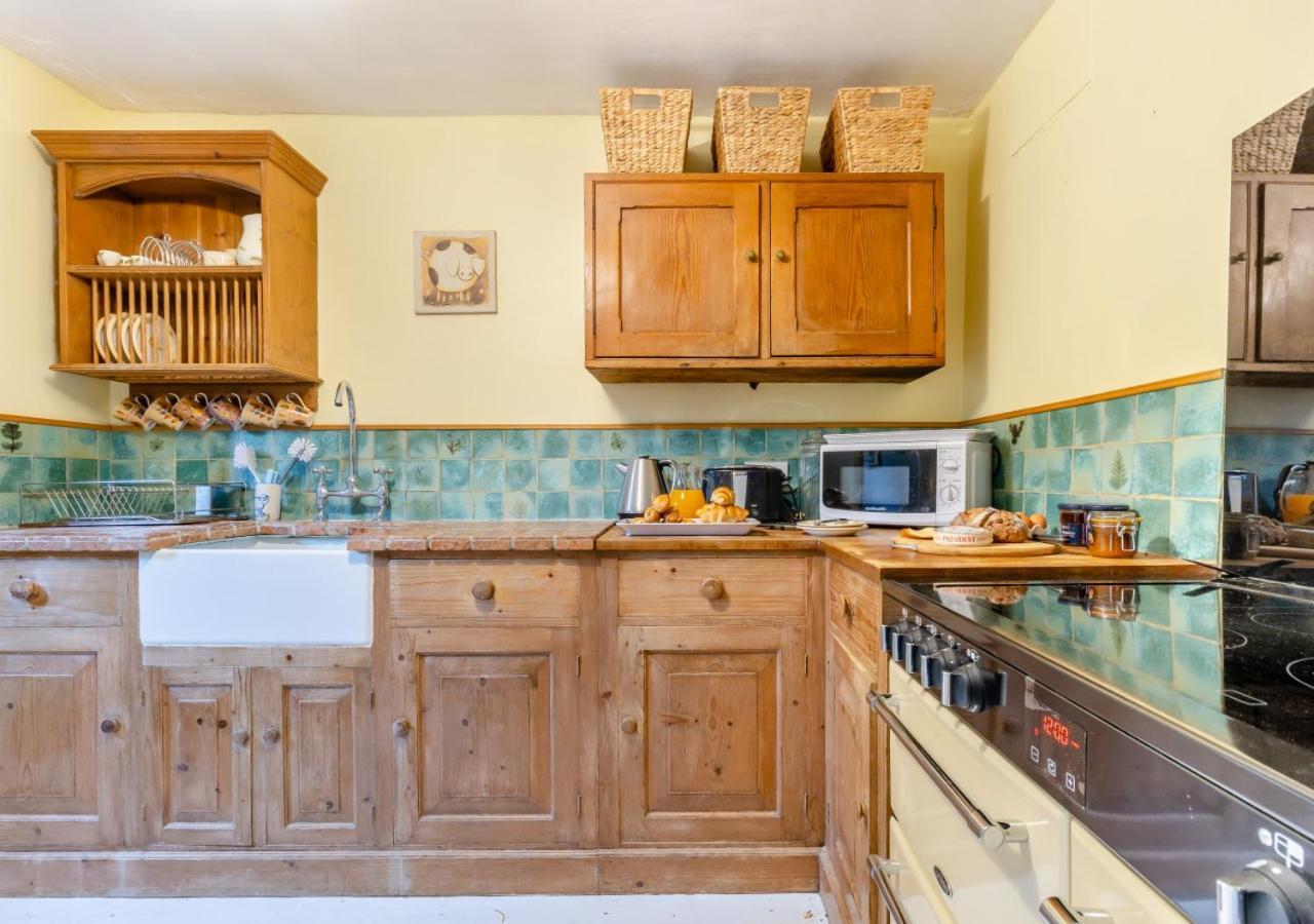 Castell Madoc Cottages Lower Chapel ภายนอก รูปภาพ