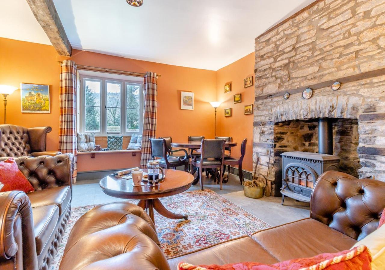 Castell Madoc Cottages Lower Chapel ภายนอก รูปภาพ