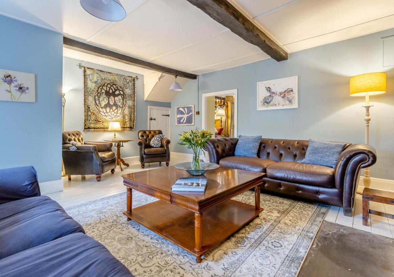 Castell Madoc Cottages Lower Chapel ภายนอก รูปภาพ