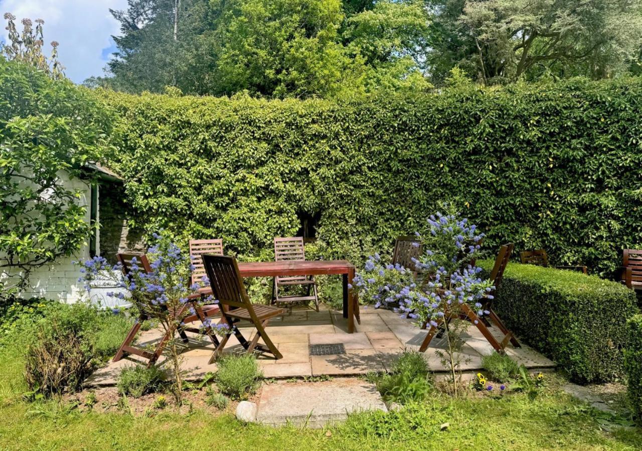 Castell Madoc Cottages Lower Chapel ภายนอก รูปภาพ